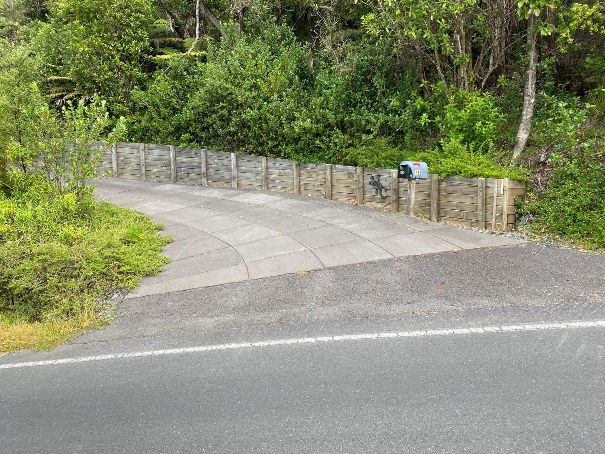 Te Henga Hideaway Villa Bethells Beach Exterior photo